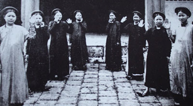 Фотографии, посвященные традиционным культурным мероприятиям в Ханое в былые времена ảnh 8 Фотографии, посвященные традиционным культурным мероприятиям в Ханое в былые времена ảnh 8