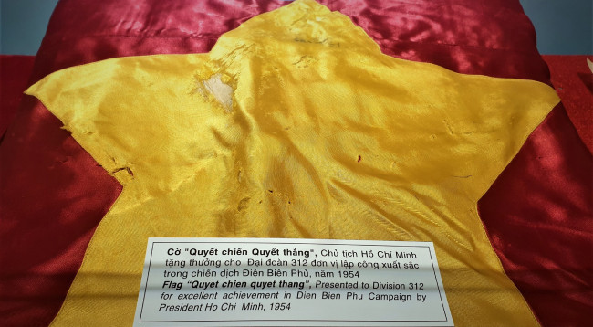 Бесценные памятные вещи дяди Хо для Вьетнамской народной армии ảnh 5 Бесценные памятные вещи дяди Хо для Вьетнамской народной армии ảnh 5