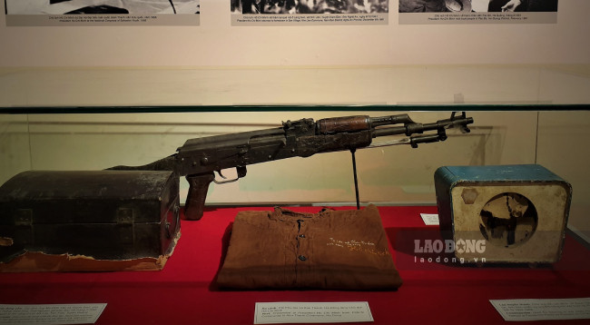 Бесценные памятные вещи дяди Хо для Вьетнамской народной армии ảnh 6 Бесценные памятные вещи дяди Хо для Вьетнамской народной армии ảnh 6