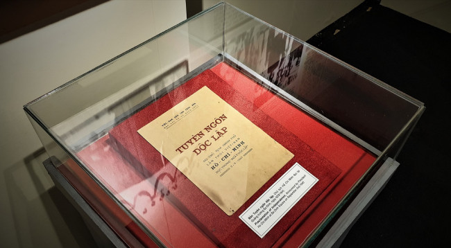 Бесценные памятные вещи дяди Хо для Вьетнамской народной армии ảnh 9 Бесценные памятные вещи дяди Хо для Вьетнамской народной армии ảnh 9