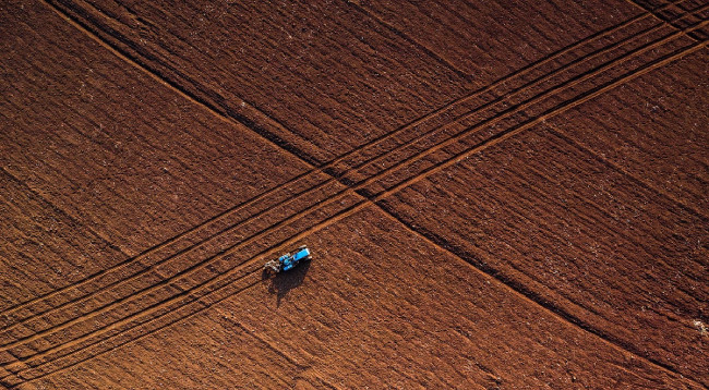 Красота смены времен года на вулкане Тьыдангя ảnh 4 Красота смены времен года на вулкане Тьыдангя ảnh 4