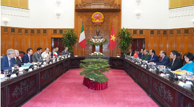 Вьетнам придает важное значение развитию отношений стратегического партнерства с Италией ảnh 2 Вьетнам придает важное значение развитию отношений стратегического партнерства с Италией ảnh 2