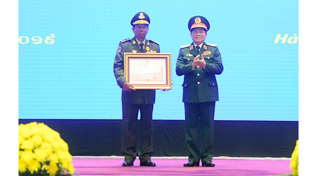 Вьетнам, Лаос и Камбоджа активизируют сотрудничество в области обороны ảnh 3 Вьетнам, Лаос и Камбоджа активизируют сотрудничество в области обороны ảnh 3