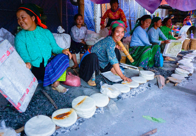 Цветы гречихи расцветают на каменном плоскогорье ảnh 10 Цветы гречихи расцветают на каменном плоскогорье ảnh 10