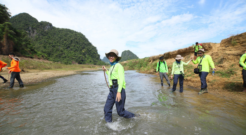 6 всемирно известных Ютуберов продвигали вьетнамский туризм ảnh 2 6 всемирно известных Ютуберов продвигали вьетнамский туризм ảnh 2