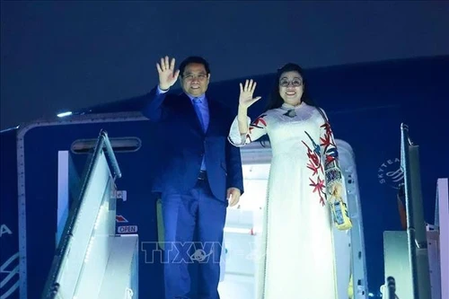 Премьер-министр завершил визит в Алжир и отправились в ЮАР для участия в саммите G20