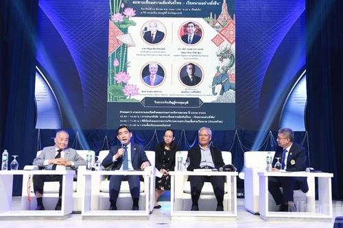 Беседа на тему «Роль тайцев вьетнамского происхождения: Устойчивый мост для отношений Таиланда и Вьетнама». (Фото: Суан Шон)