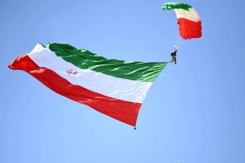 Поздравительные телеграммы по случаю Национального праздника Ирана