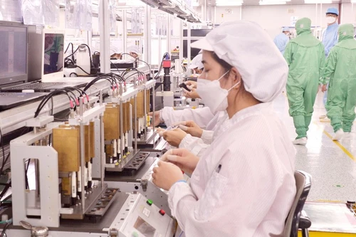 Вьетнам привлек 31,52 млрд долларов США прямых иностранных инвестиций в январе-октябре