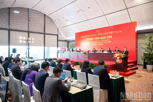 Общий вид международной пресс-конференции перед открытием XIV съезда КПВ, 14 января. (Фото: Тхюи Нгуен)