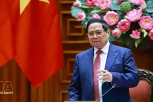 Премьер-министр Фам Минь Тьинь председательствовал на заседании Рабочей группы по обеспечению энергетической безопасности в условиях сложного развития военного конфликта на Ближнем Востоке. Фото: ВИА