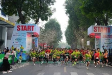 7 тысяч спортсменов приняли участие в соревнованиях в рамках международного полумарафона 2026 г. Фото: Vietcontent