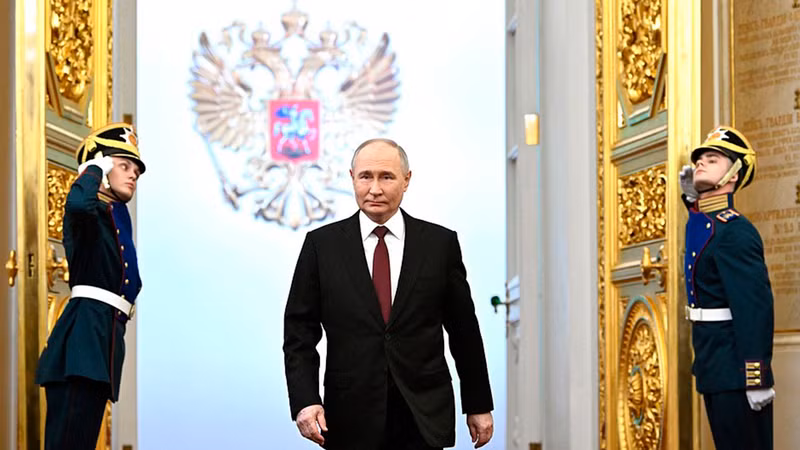 Президент в пятный раз вступает в должность Президента РФ. Фото: kremlin.ru