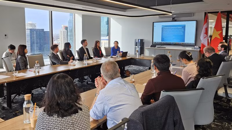 Cеминар на тему «5-летняя реализация ВПТТП: Вьетнам – дверь в Юго-Восточную Азию для канадского бизнеса», состоявшийся в октября 2023 года, с участием CABC. Фото: ВИА
