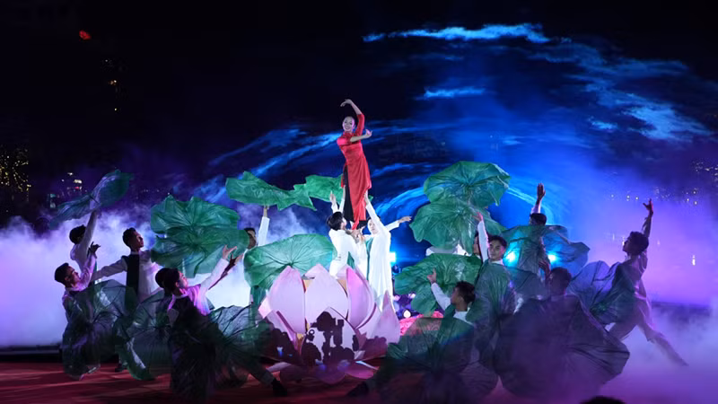 Тщательно подготовленная и привлекательная художественная программа. Фото: phapluat.tuoitrethudo.vn