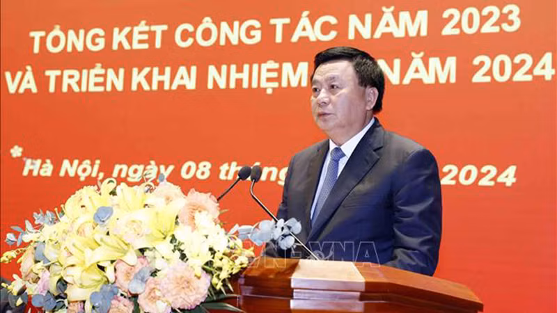 Товарищ Нгуен Суан Тханг выступает на конференции. Фото: ВИА