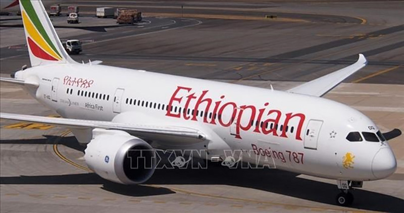Самолет авиакомпании «Ethiopian Airlines» в международном аэропорту Боле (Аддис-Абеба, Эфиопия). Фото: ВИА