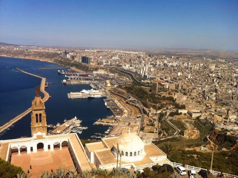 Алжир - столица Алжира. Фото: tochka-mira.ru