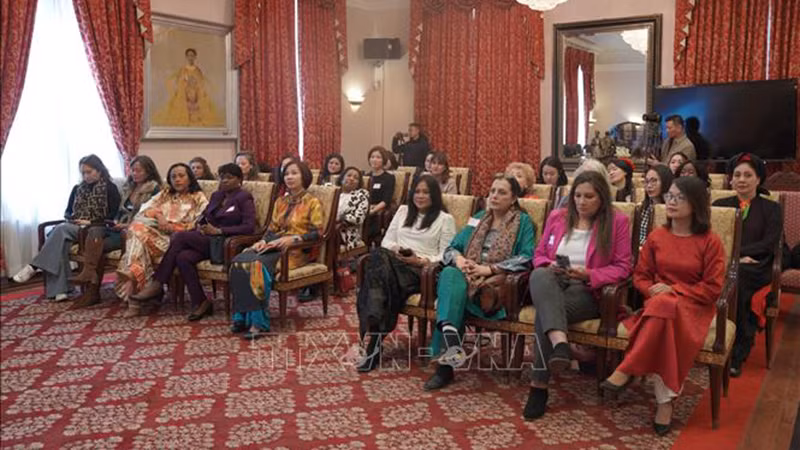 Гости на мероприятии. Фото: ВИА