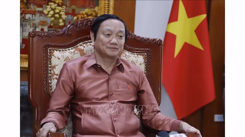 Посол Вьетнама в Лаосе Нгуен Ба Хунг. Фото: ВИА