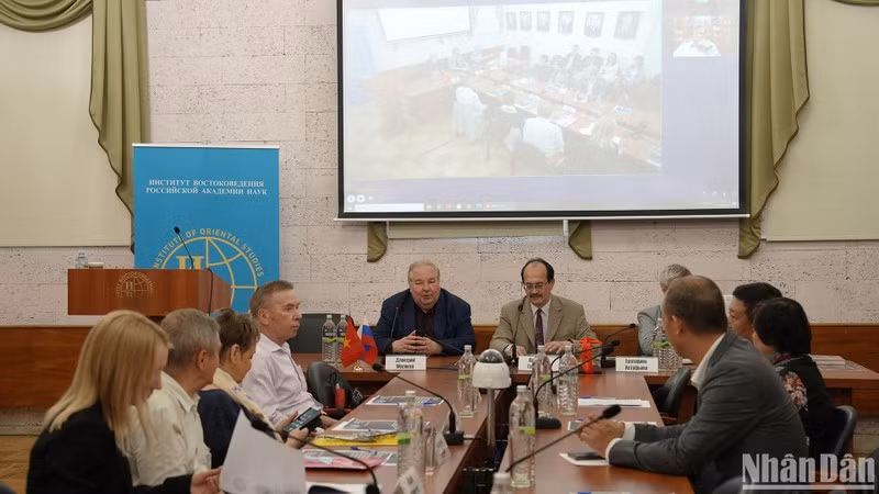 В мероприятии принимают участие многие престижные эксперты и ученые. Фото: Суан Хынг