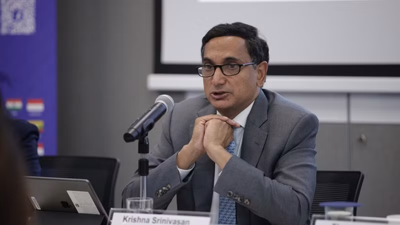 Директор Департамента стран Азиатско-Тихоокеанского региона МВФ Кришна Сринивасан. Фото: ВИА