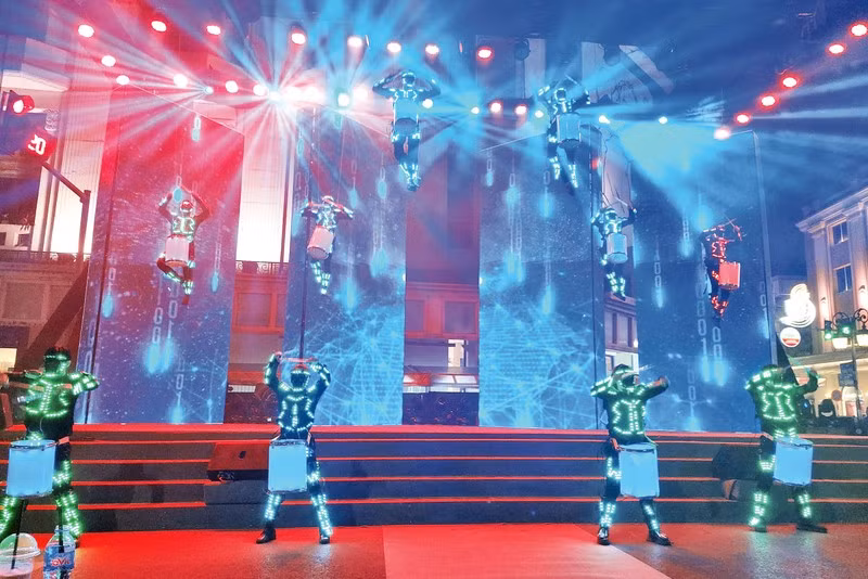 Программа «Ханойский туризм приветствует 2023 год – Get on Hanoi 2023» является началом серии мероприятий по продвижению туризма Ханоя в этом году. Программа «Ханойский туризм приветствует 2023 год – Get on Hanoi 2023» является началом серии мероприятий по продвижению туризма Ханоя в этом году.