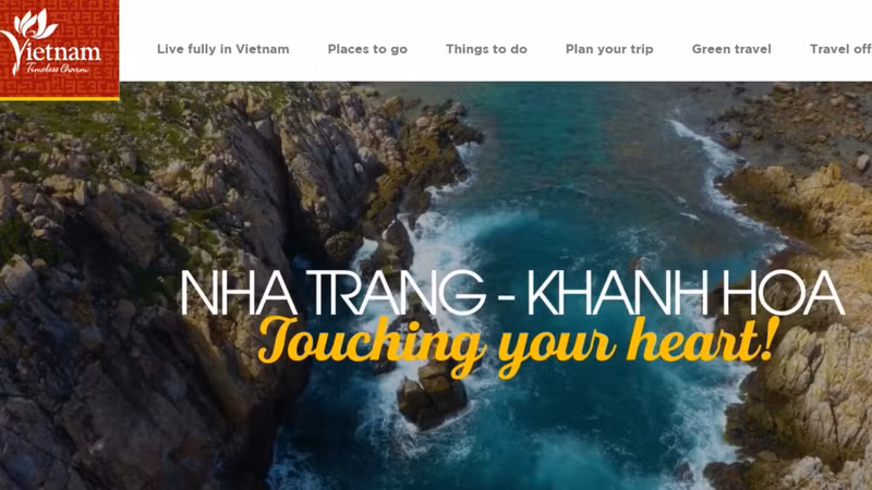 Веб-сайт vietnam.travel имеет простой и современный интерфейс.