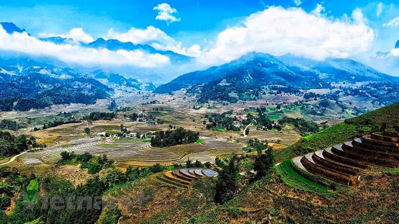 Сезон заливных полей – уникальный сезон, потому что люди в высокогорных районах выращивают только один урожай риса в год.