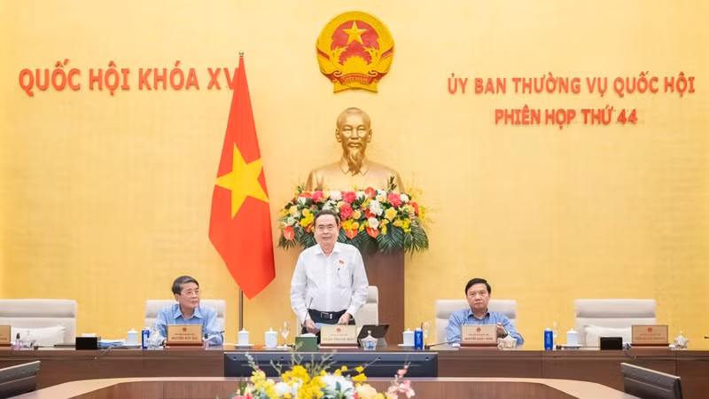 Председатель НС Чан Тхань Мань выступает на закрытии заседания. Фото: quochoi.vn