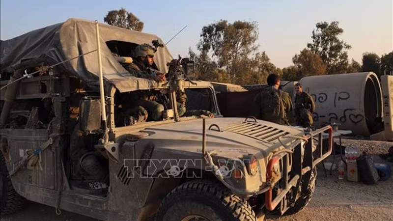 Израильские солдаты были дислоцированы в южном регионе страны, граничащем с сектором Газа, 7 апреля 2024 г. Фото: Синьхуа/ВИА