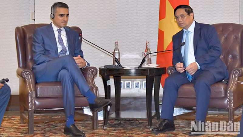 Премьер-министр Фам Минь Тьинь принимает директора корпорации HCLTech.