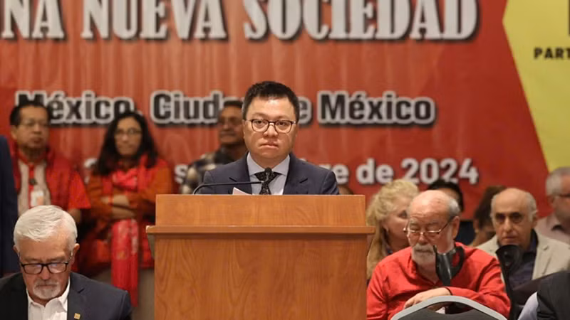 Товарищ Ле Куок Минь выступает на семинаре. Фото: ВИА