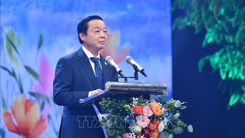 Вице-премьер Чан Хонг Ха выступает на программе. Фото: ВИА Вице-премьер Чан Хонг Ха выступает на программе. Фото: ВИА