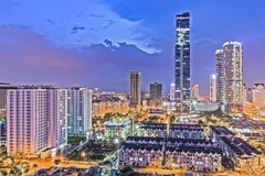 В перспективе к 100-летию освобождения столицы (2054 год) и к 2065 году Ханой должен стать глобальным городом с высоким и устойчивым уровнем развития.