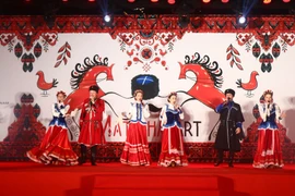 [Фото] Русские мелодии зазвучали в сердце Ханоя