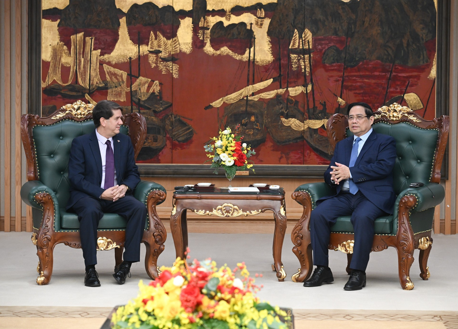 Премьер-министр Вьетнама Фам Минь Тьинь принимает Председателя «Пренса Латина» Хорхе Леганьоа Алонсо.