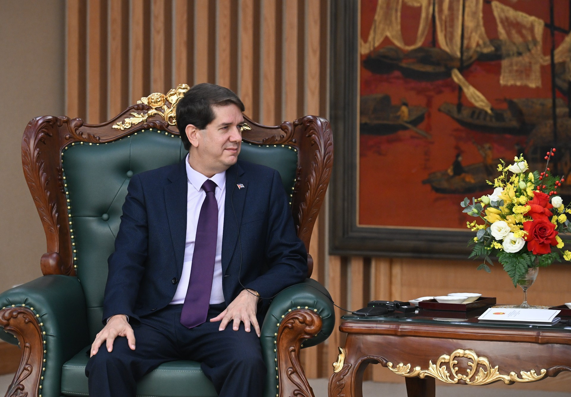 Председатель «Пренса Латина» Хорхе Леганьоа Алонсо выступает на встрече.