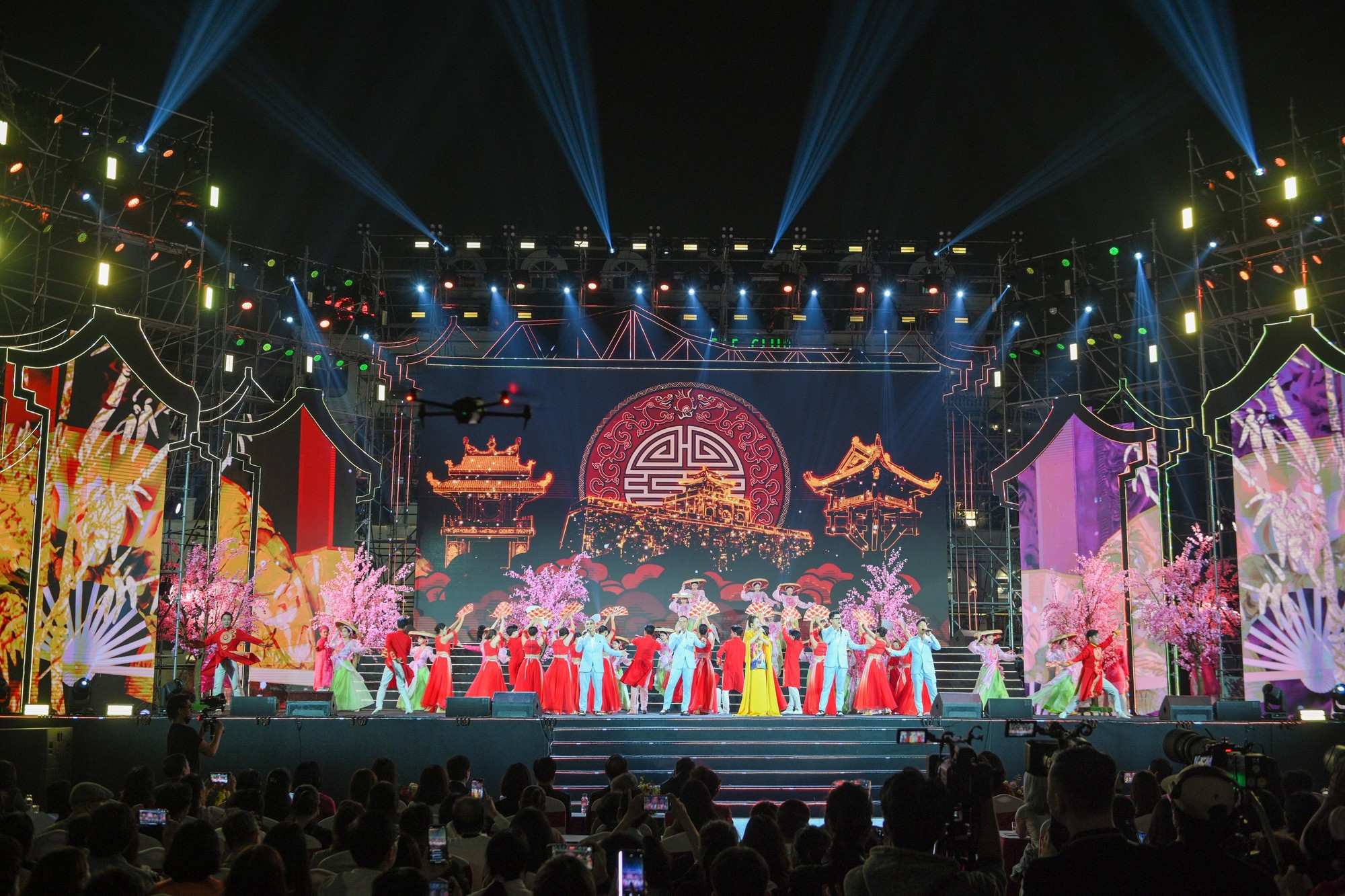 Фестиваль высоко оценен как важная серия культурных и художественных мероприятий, служащая мостом между наследием и современным творчеством, способствующая продвижению имиджа столицы с тысячелетней историей и подтверждению статуса Ханоя как Творческого города ЮНЕСКО.