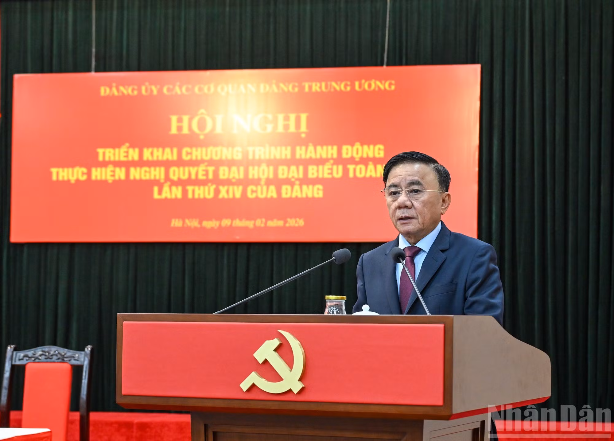 Постоянный член Секретариата ЦК КПВ Чан Кам Ту выступает с заключительным словом. (Фото: Зюи Линь)