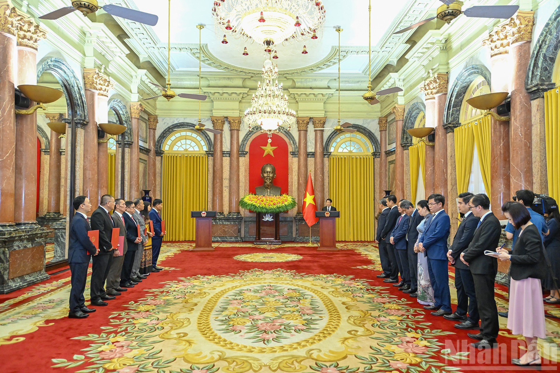 Общий вид церемонии в Президентской резиденции.