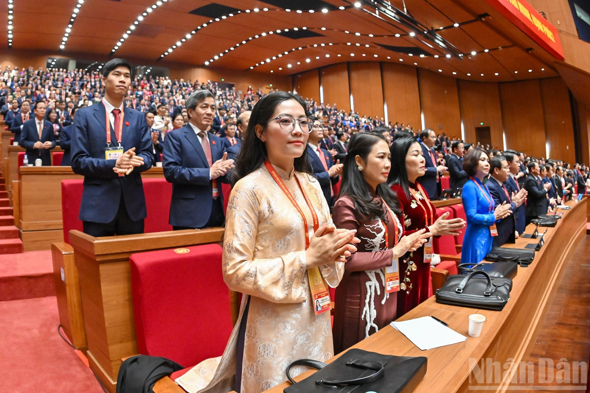 Делегаты на заключительном заседании. (Фото: Тхюи Нгуен)
