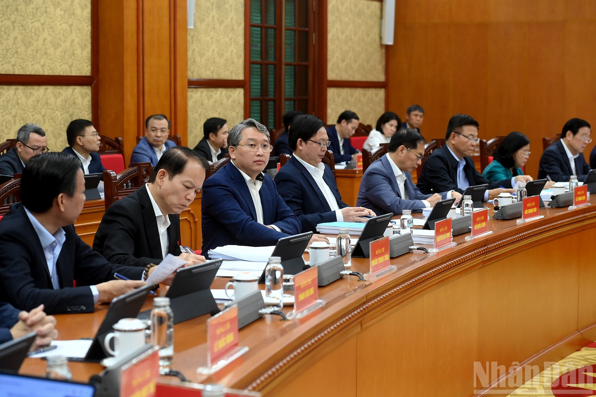 Делегаты, принимающие участие в заседании.