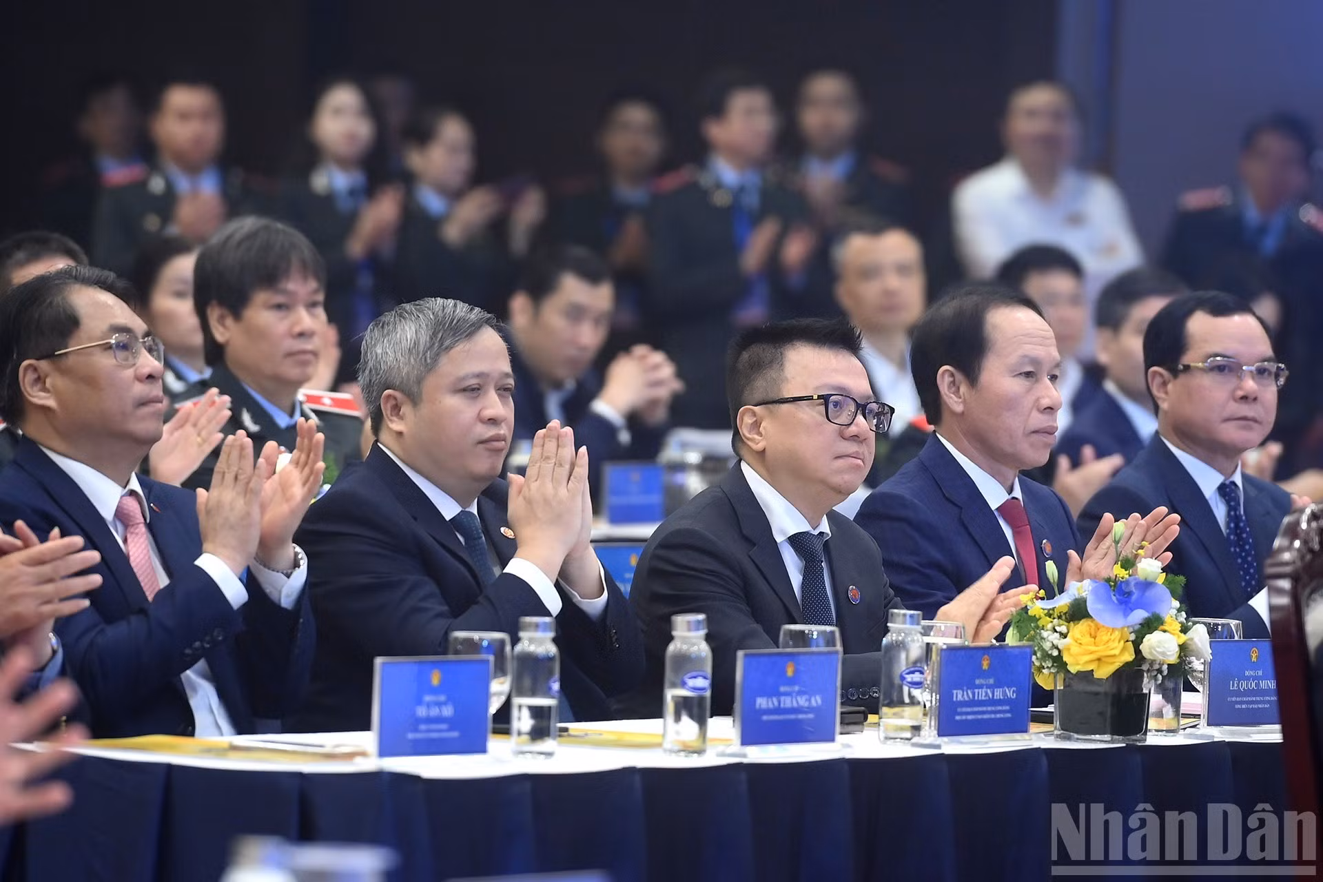 Делегаты на мероприятии.