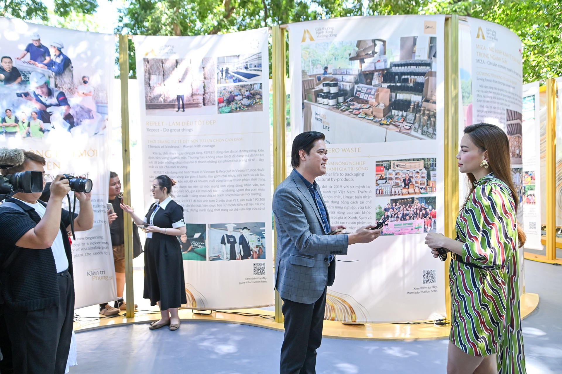 Тронутая содержанием и глубиной представленных проектов, певица поддержала и присоединилась к ряду инициатив.