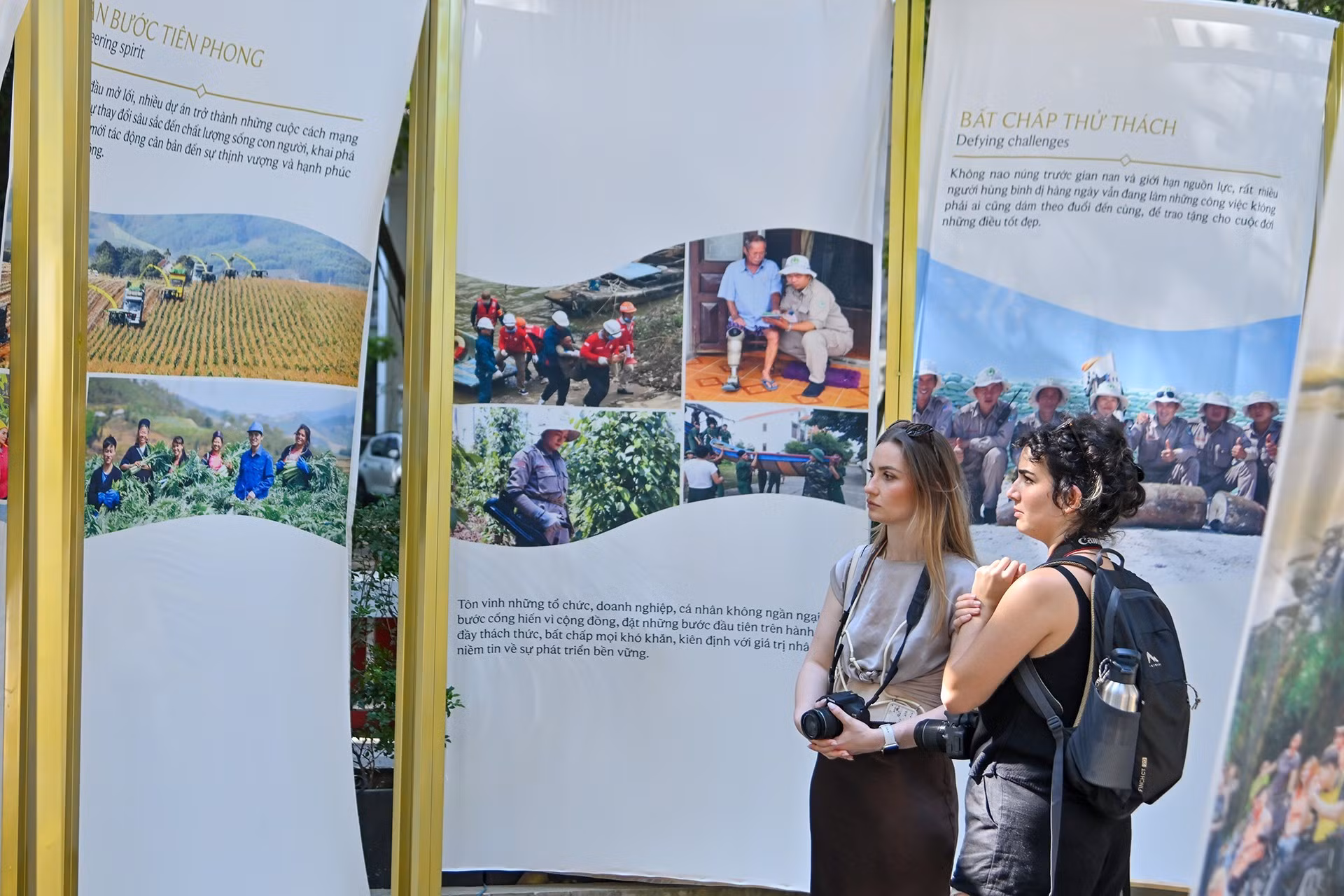 Глубокие истории, наполненные смыслом и человечностью, тронули сердца многих посетителей, в том числе и иностранных туристов.