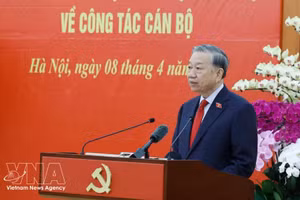 Генеральный секретарь, Президент То Лам. Фото: ВИА