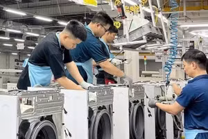 Производственная линия ООО LG Electronics Vietnam в Хайфоне. Фото: Чунг Киен