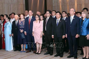 Делегаты присутствуют на церемонии. Фото: ВИА