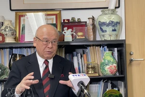 Такэбэ Цутому, специальный советник Альянса парламентариев японско-вьетнамской дружбы, бывший генеральный секретарь Либерально-демократической партии. Фото: ВИА